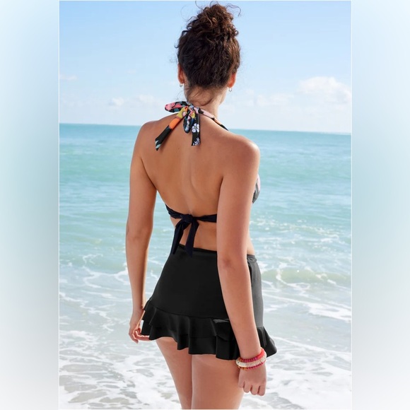 VENUS Black Mini Swim Skirt - Picture 2 of 13